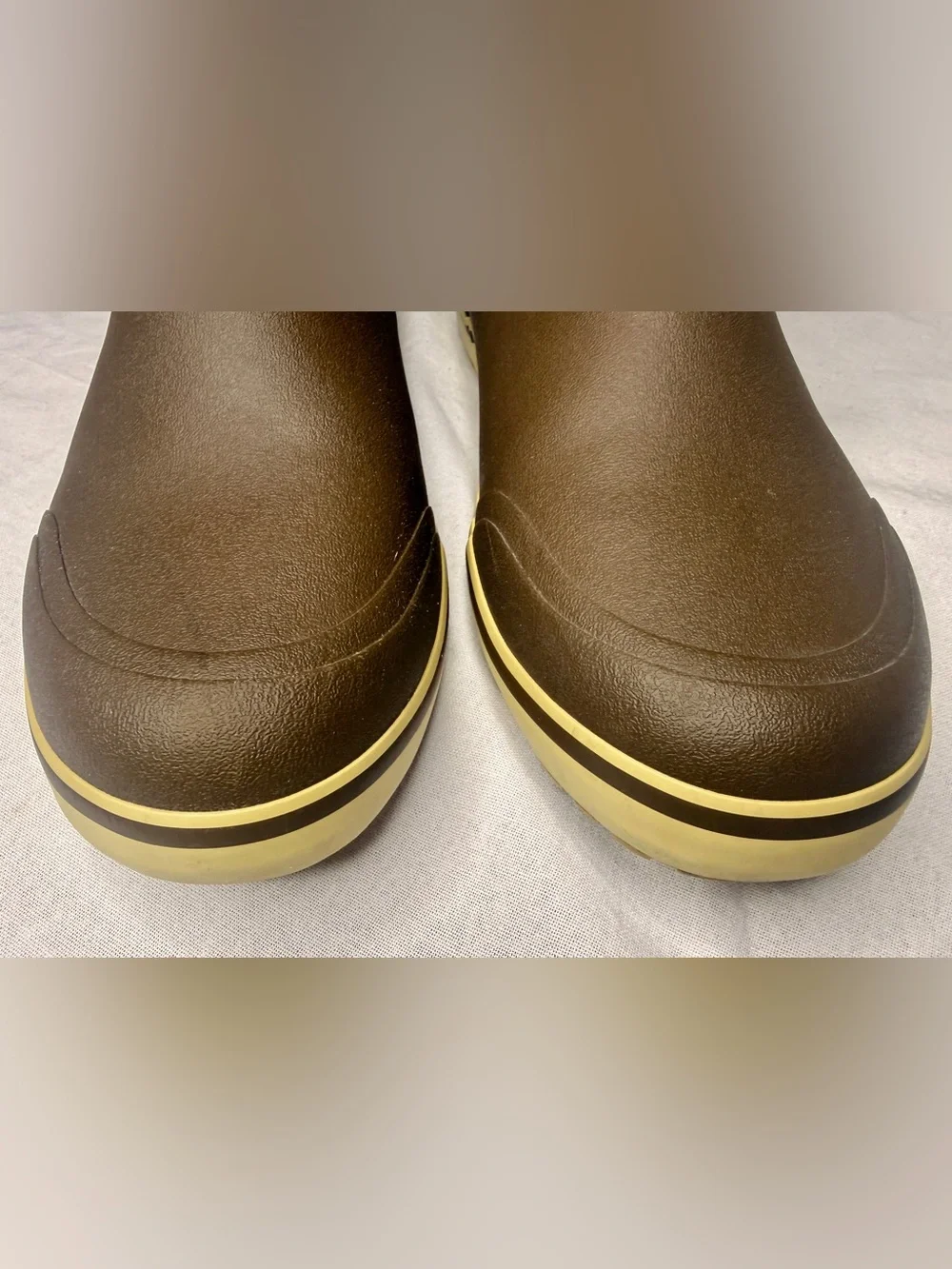 Dive Bomb durable brown